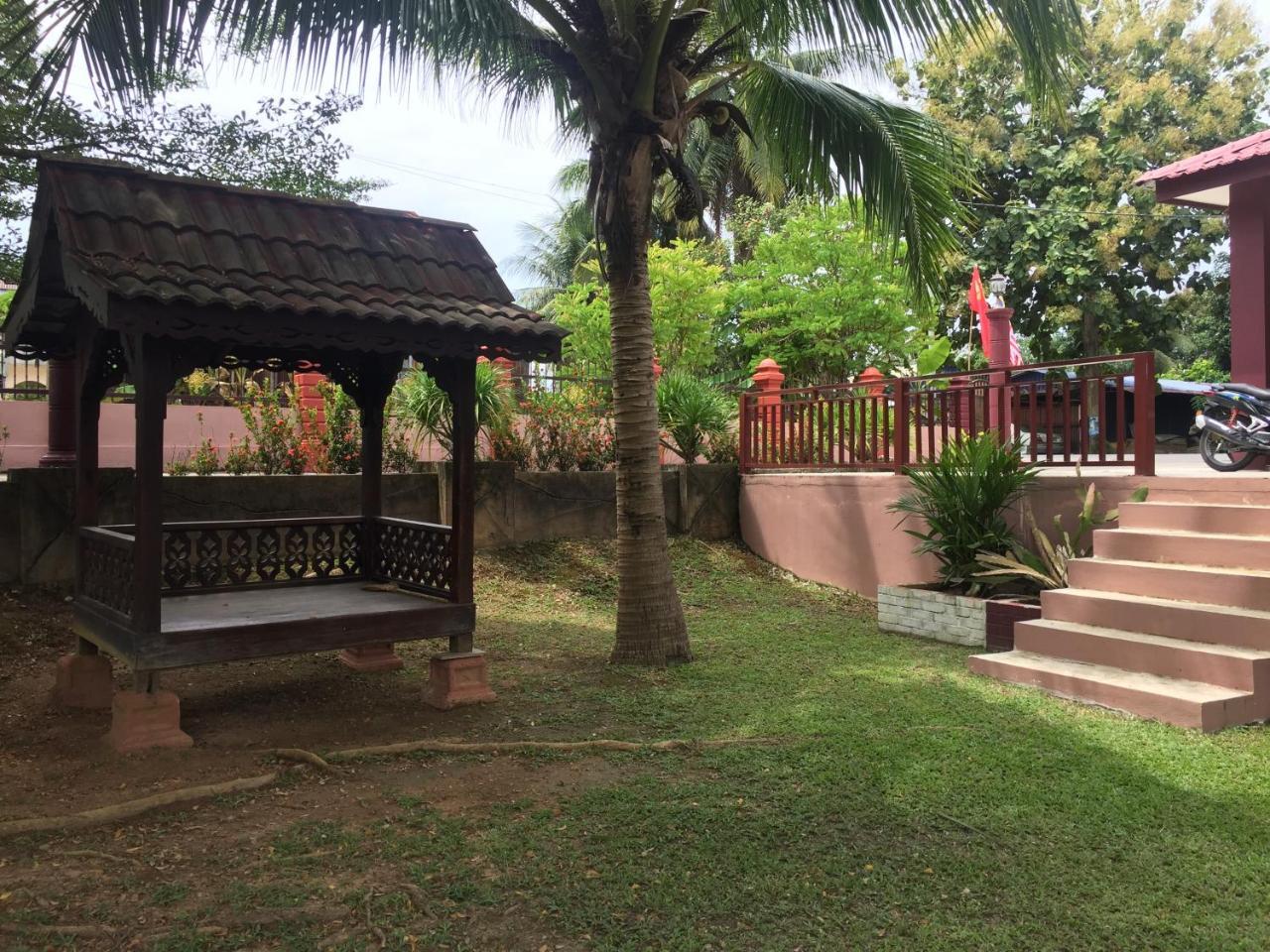 Harmony Guesthouse Sdn Bhd Padang Mat Sirat Exterior photo