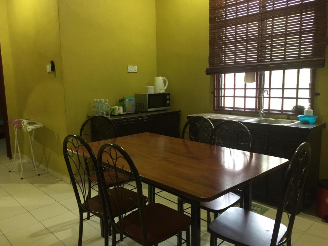 Harmony Guesthouse Sdn Bhd Padang Mat Sirat Exterior photo